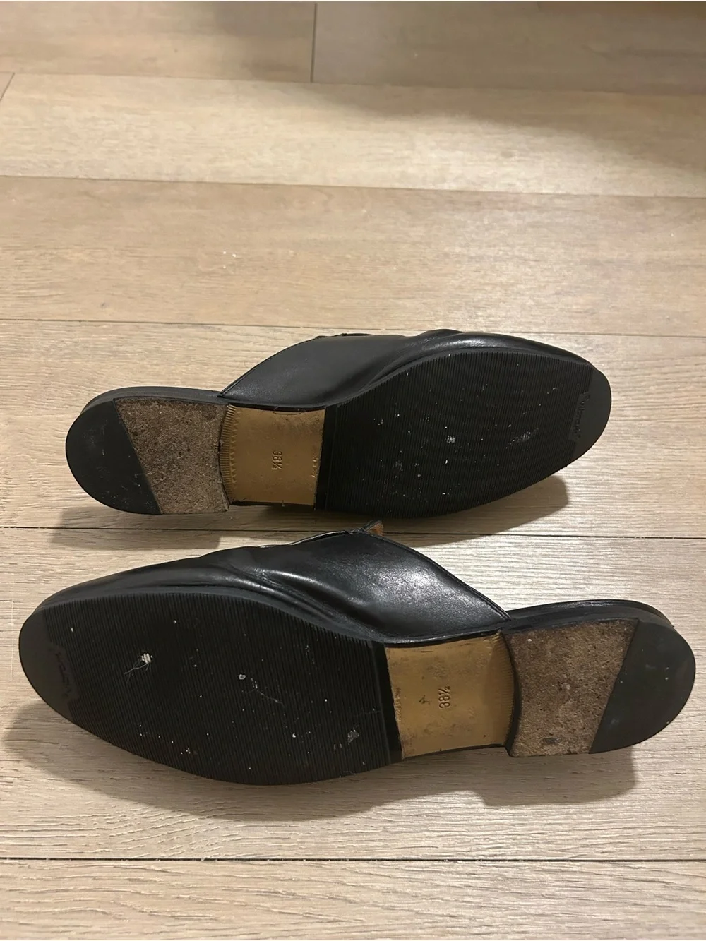 Gucci Black Leather Horsebit Slip-On Loafers